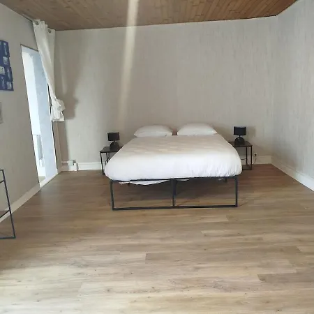 Dom wakacyjny Cosy Proche Saumur Parcay-les-Pins