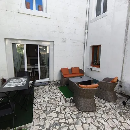 Cosy Proche Saumur Feriehus